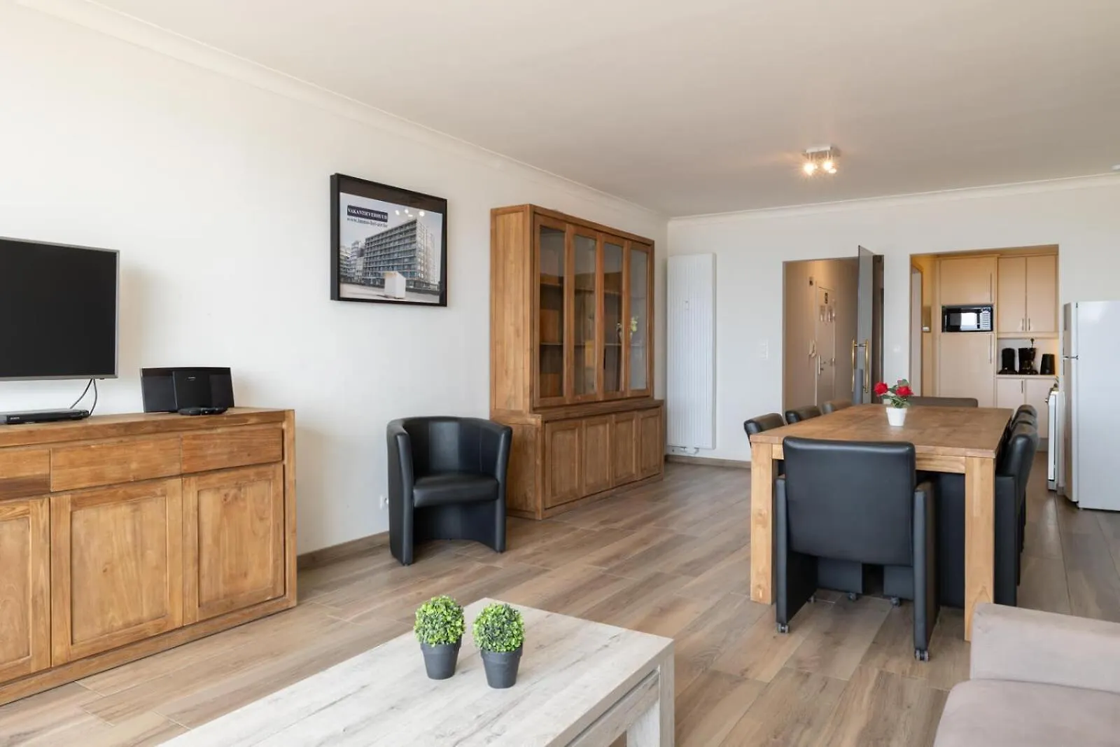 Spacious 2-Bedroom Apartment With Breathtaking Sea View T68 Ostend 0*,