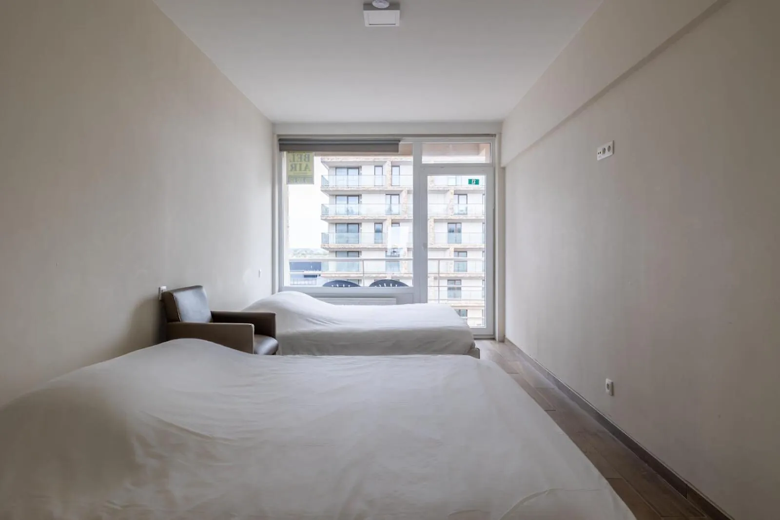 Spacious 2-Bedroom Apartment With Breathtaking Sea View T68 Ostend