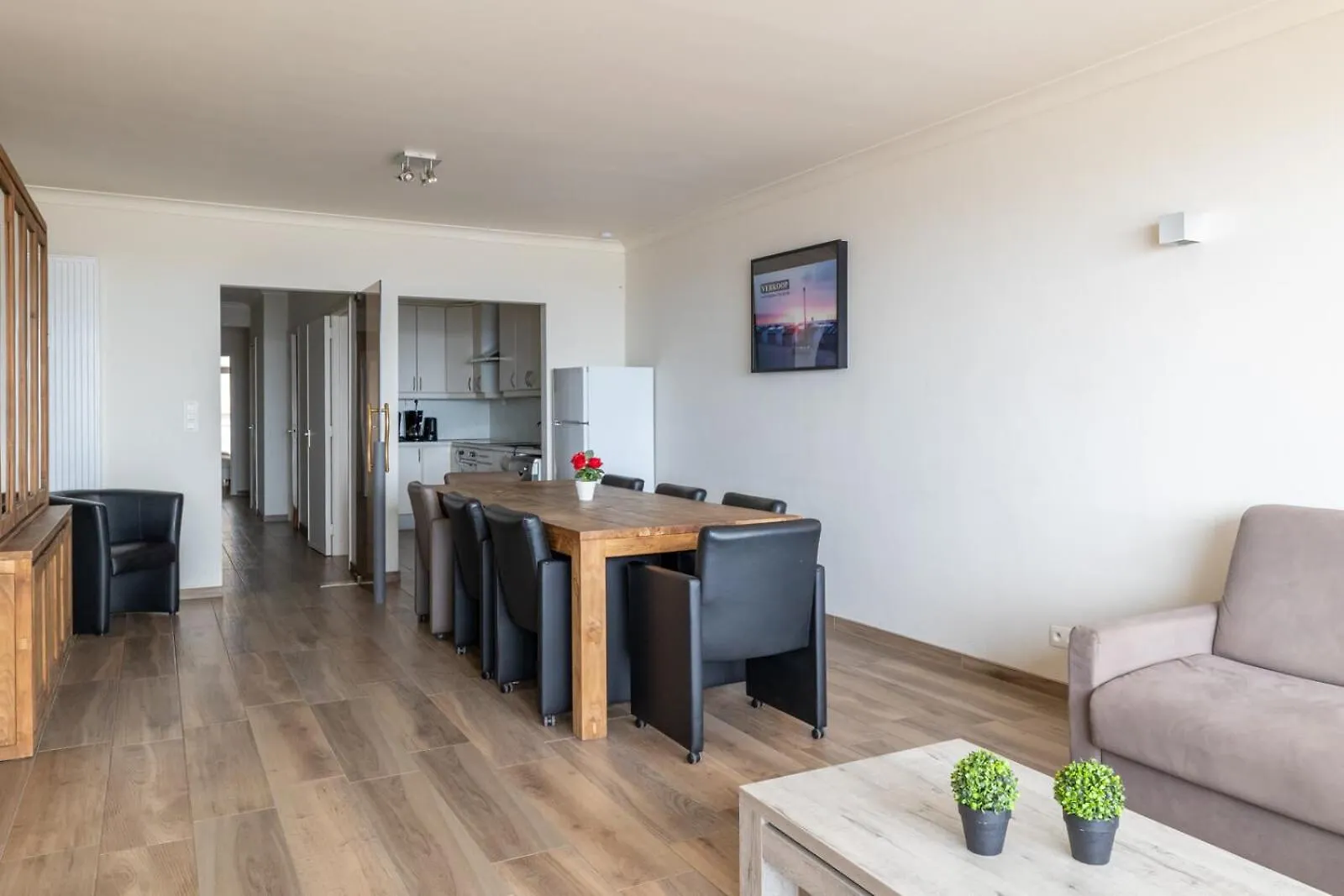 Spacious 2-Bedroom Apartment With Breathtaking Sea View T68 Ostend